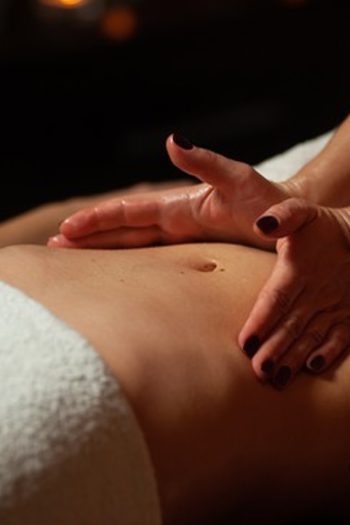 Massagem Pedras Quentes